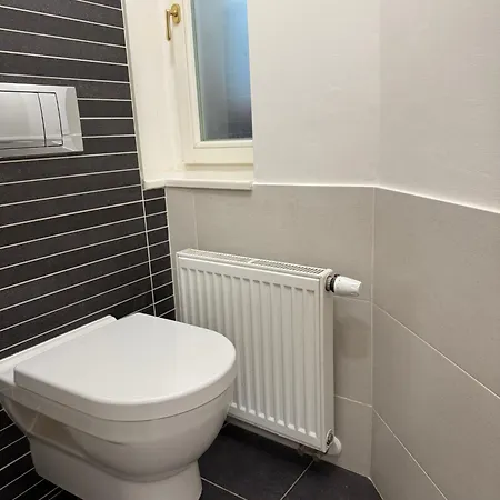Spacious On Wenceslas Square * Prag
