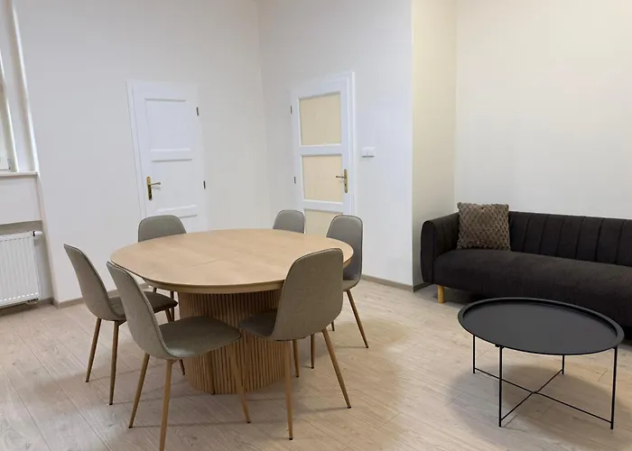 Spacious On Wenceslas Square شقة *