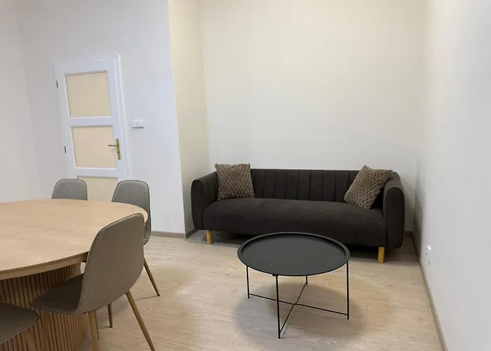 Spacious On Wenceslas Square شقة *