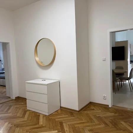 Spacious On Wenceslas Square Appartement Praag